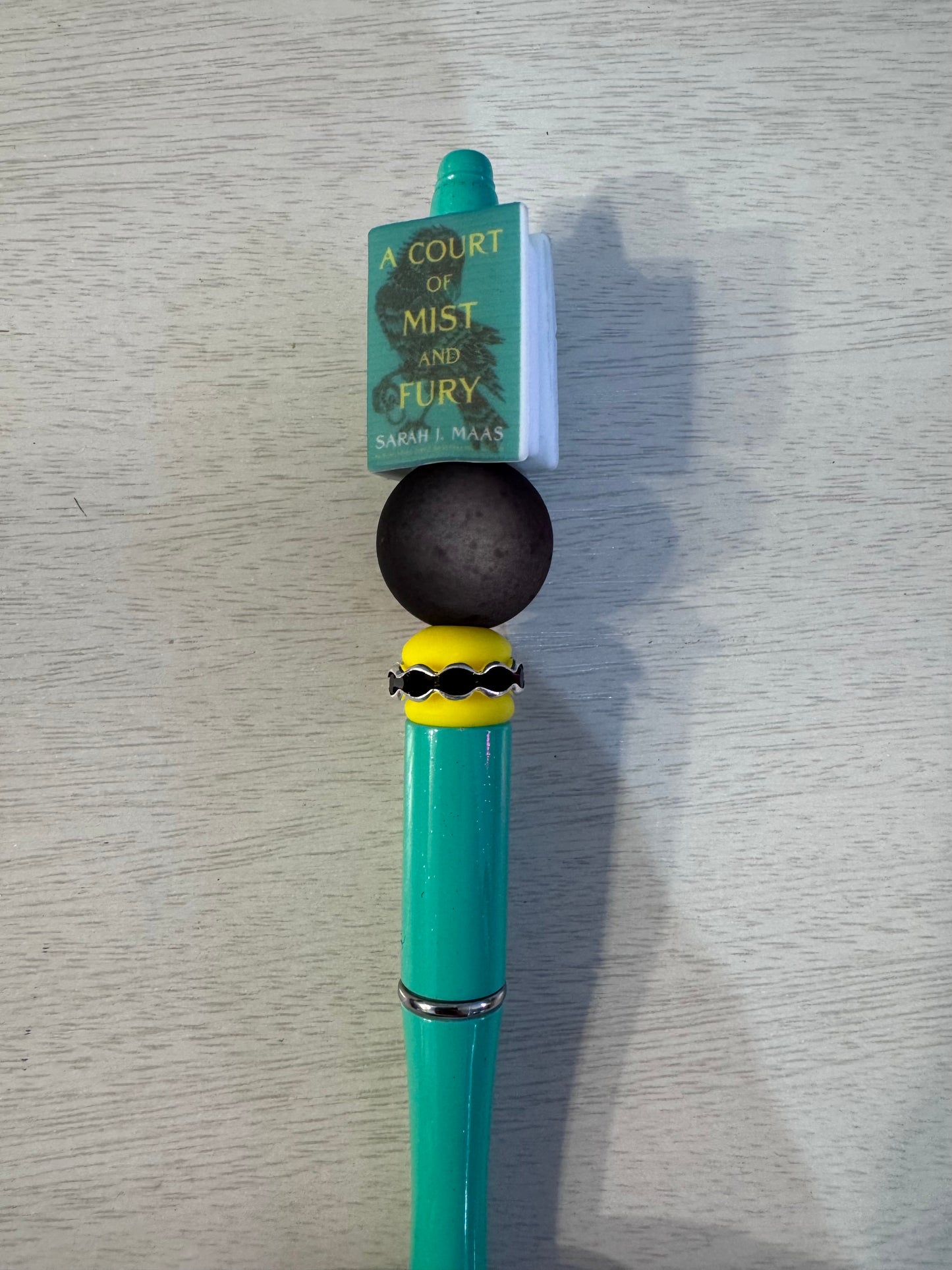 A court of mist and fury book