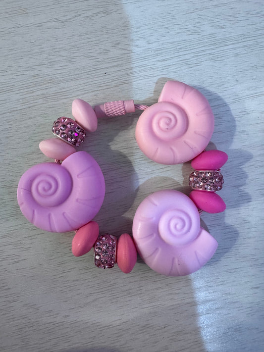 Beachy shell cup charm