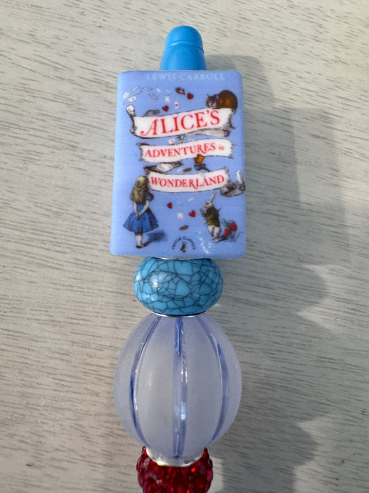 Alice in wonderland book